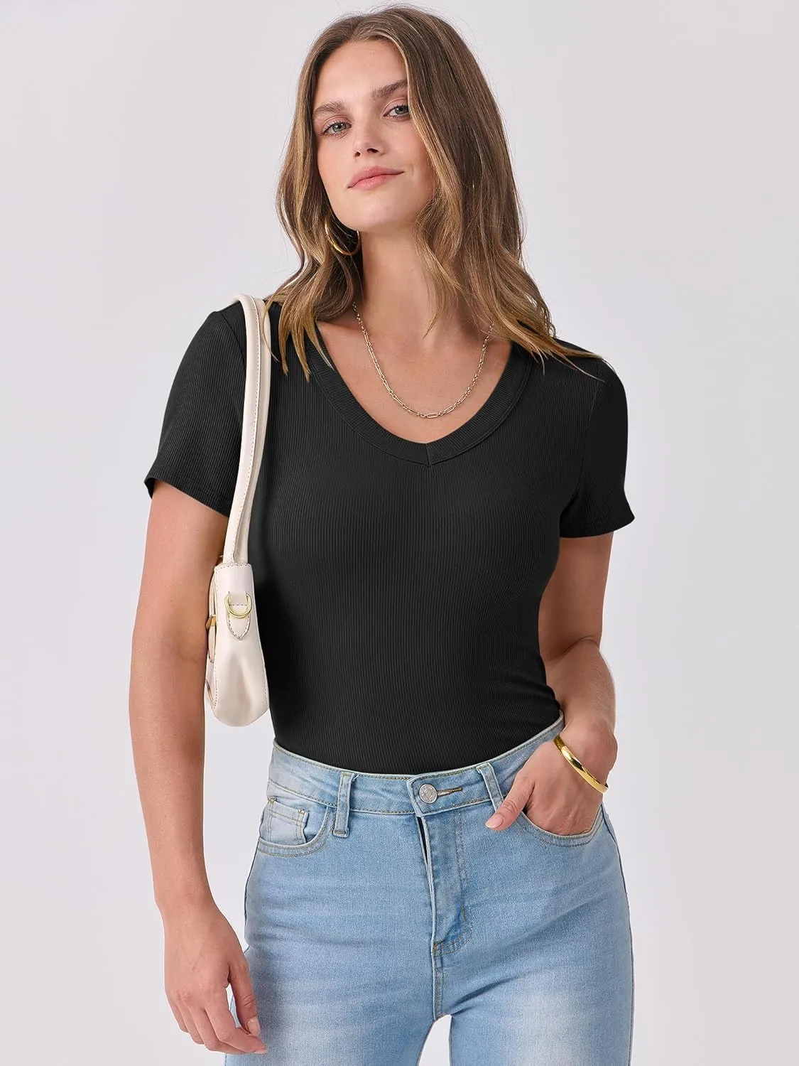 ANRABESS Women Short Sleeve V Neck Ribbed Knit Fitted Shirts Basic Tees Tops 2025 Summer Casual T-Shirts Going Out Outfits
