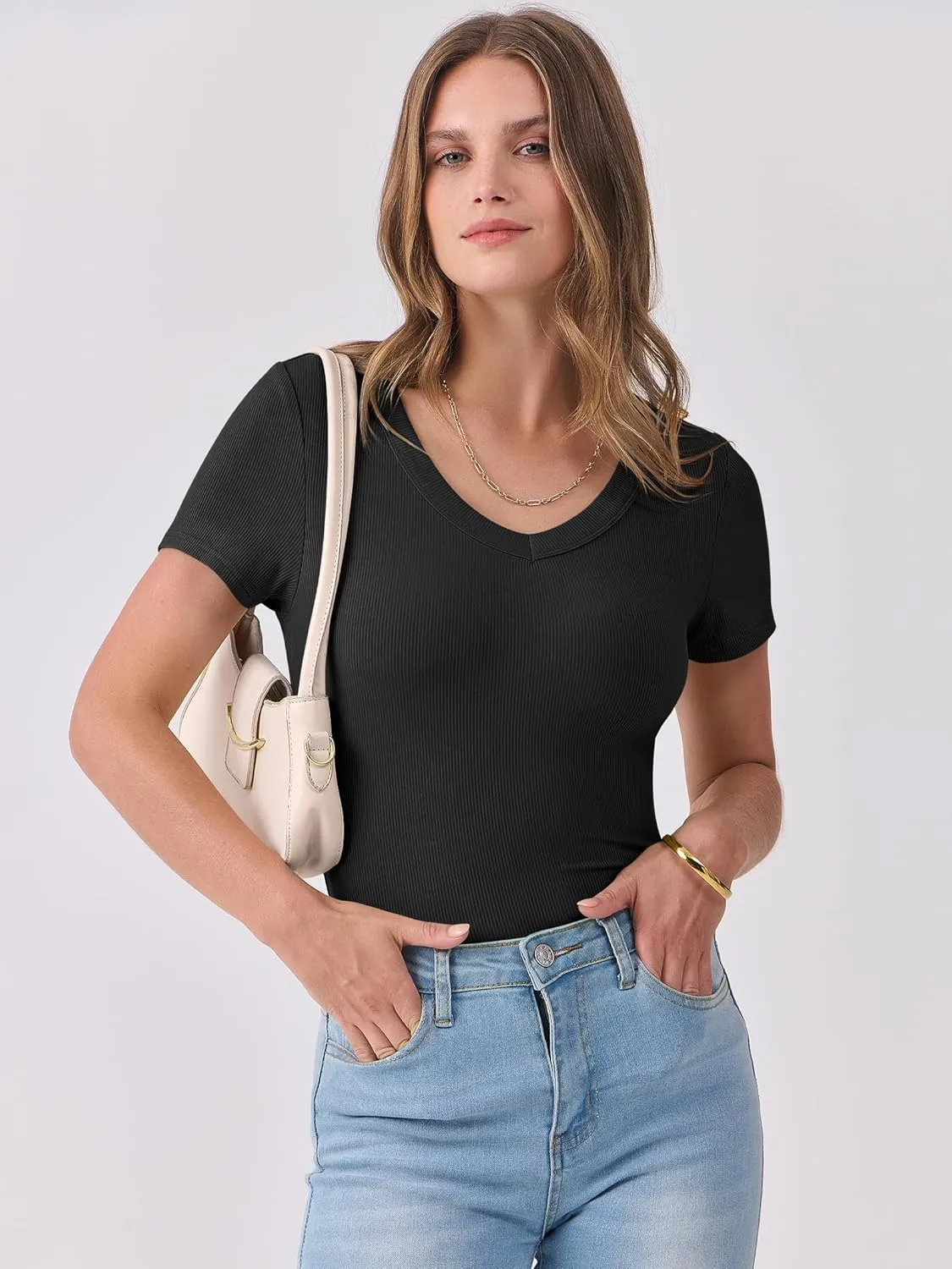 ANRABESS Women Short Sleeve V Neck Ribbed Knit Fitted Shirts Basic Tees Tops 2025 Summer Casual T-Shirts Going Out Outfits