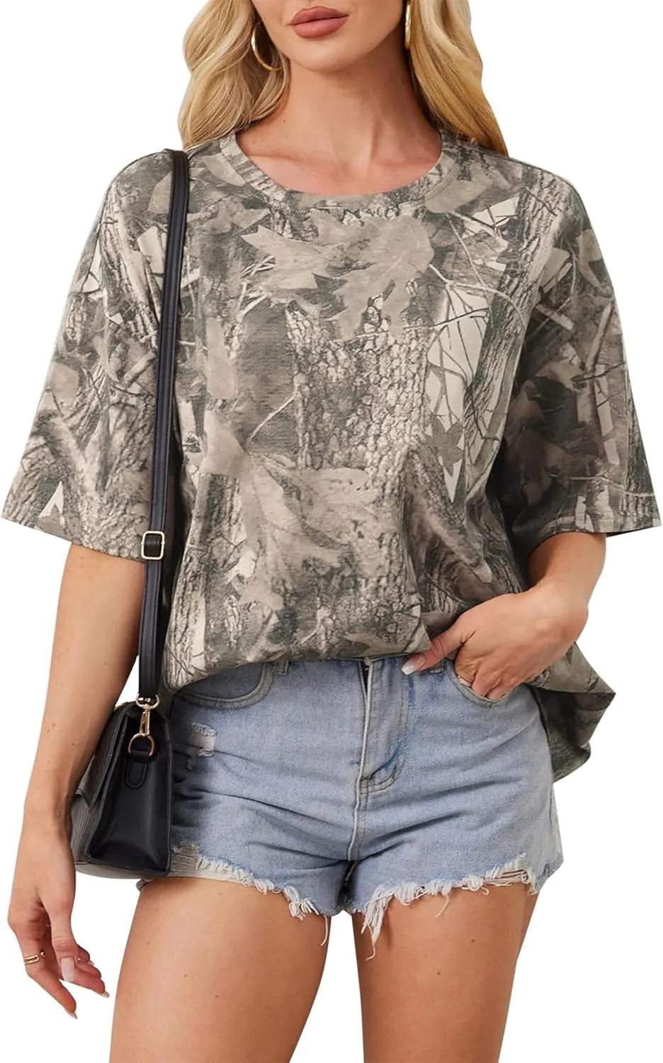 Camo Shirt Women Men Oversized Maple Leaf T Shirts Graphic Baggy Shirts Tops Crewneck Short Sleeve Tees Streetwear