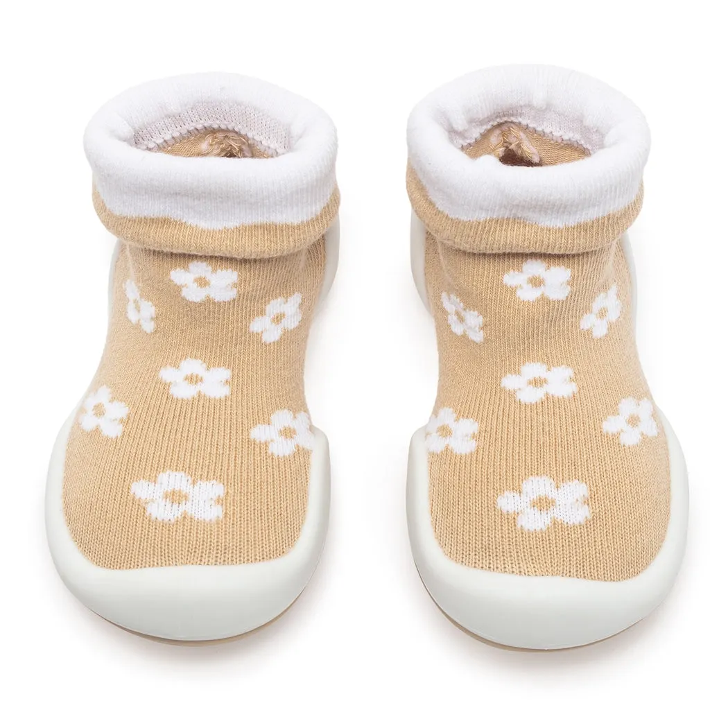 First Walker Baby Sock Shoes - Daisies - Latte by Komuello