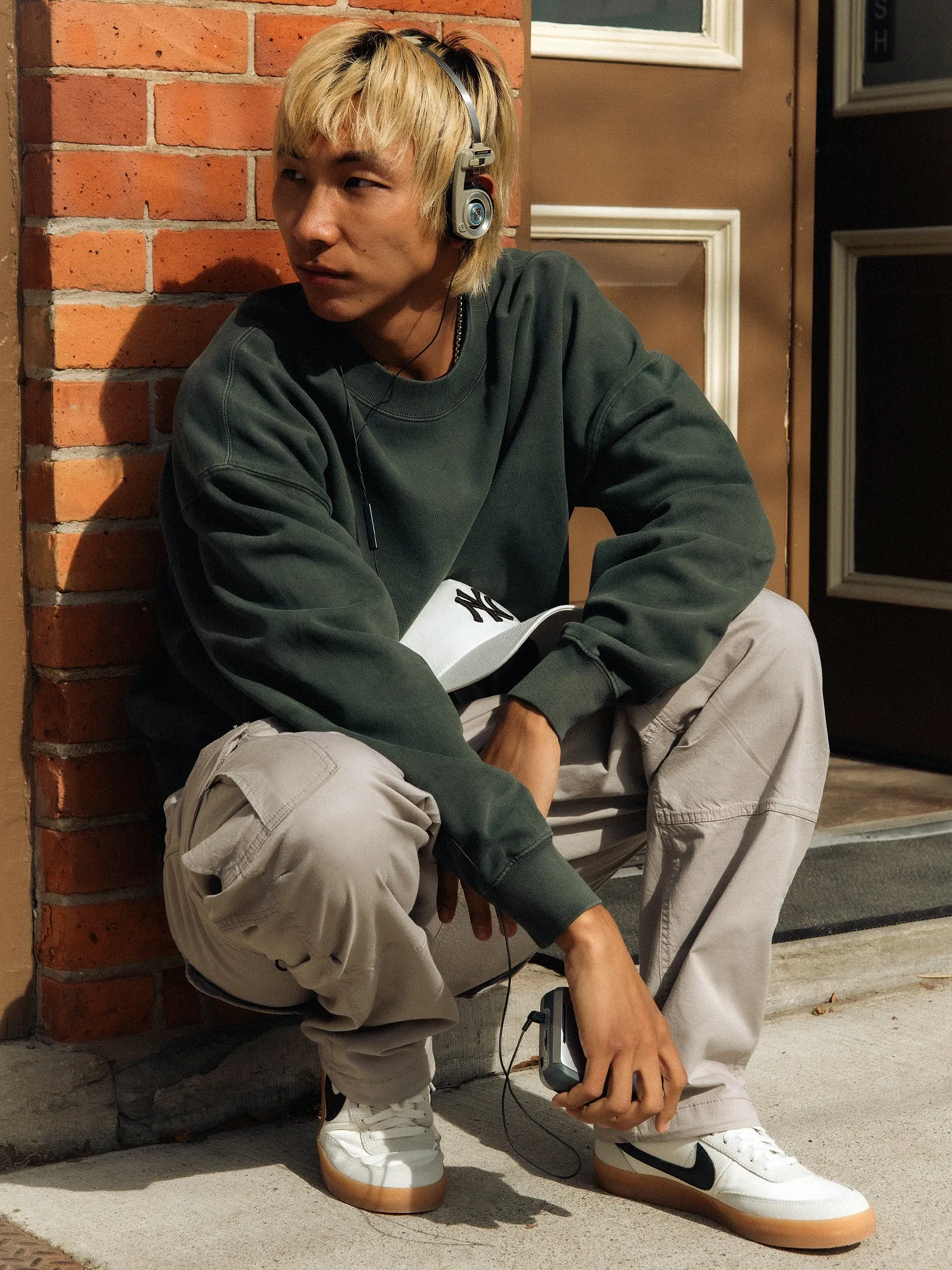 KOLBY RELAXED FIT CREW - FOREST