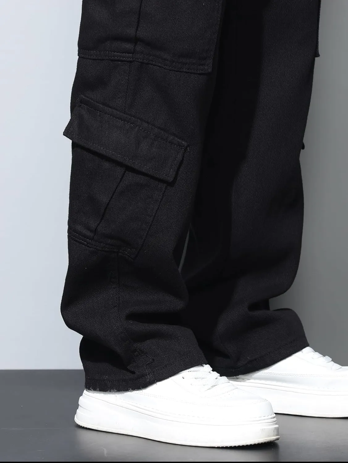 Mens Denim Baggy Pants with Cargo Pockets Mid Weight Casual Streetwear Wide Leg Jeans Hip Hop Skater Trousers