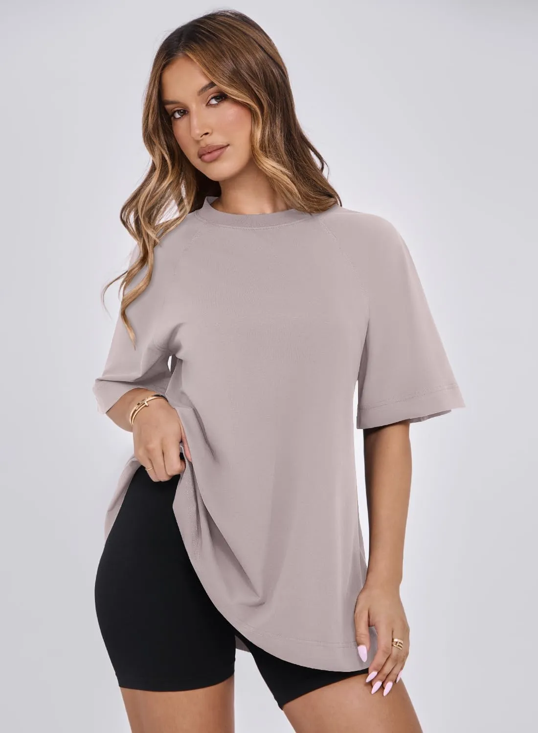 MIHOLL Womens Oversized T Shirts Short Sleeve Crewneck Summer Tops Casual Loose Basic Tees