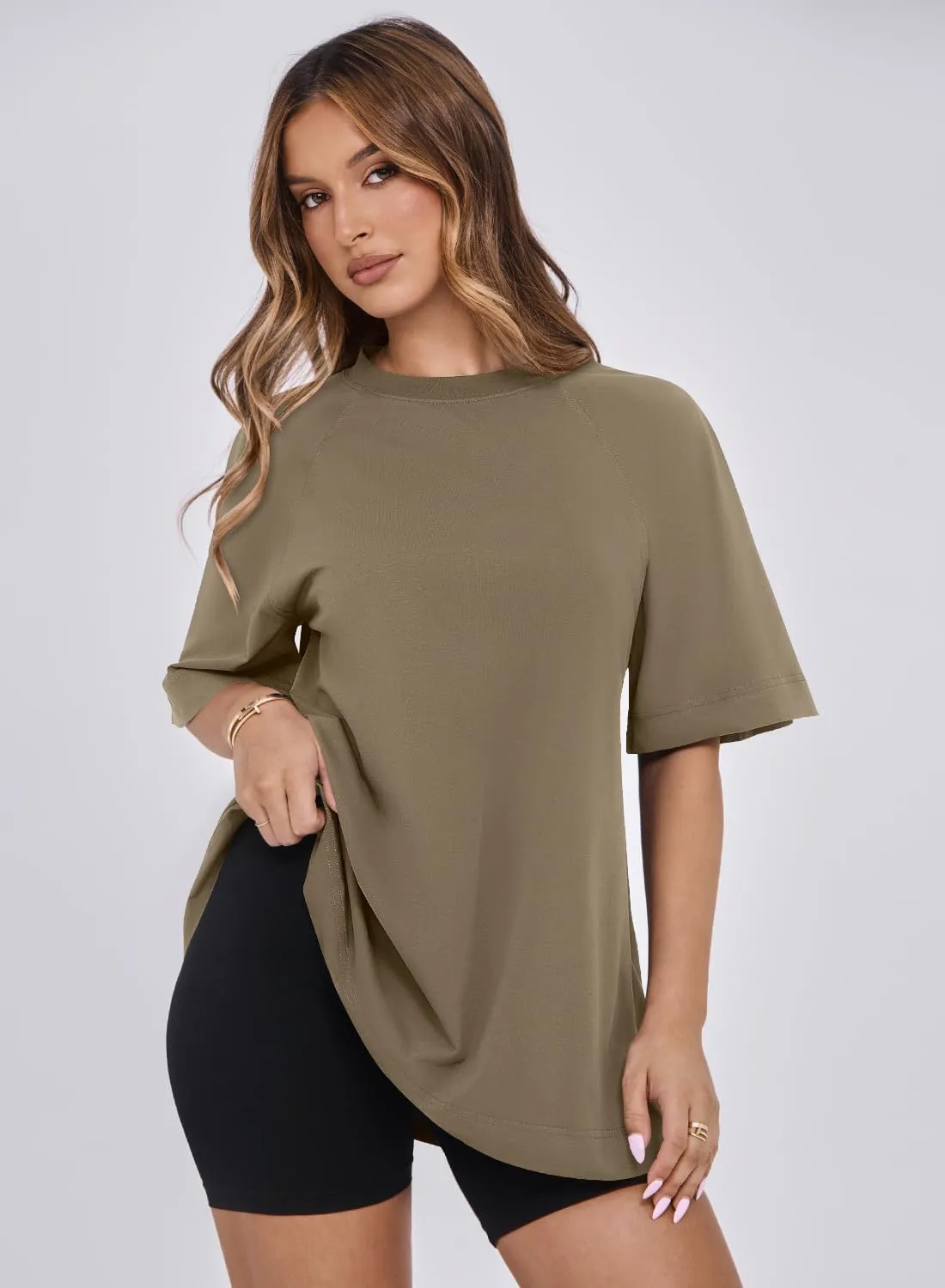 MIHOLL Womens Oversized T Shirts Short Sleeve Crewneck Summer Tops Casual Loose Basic Tees