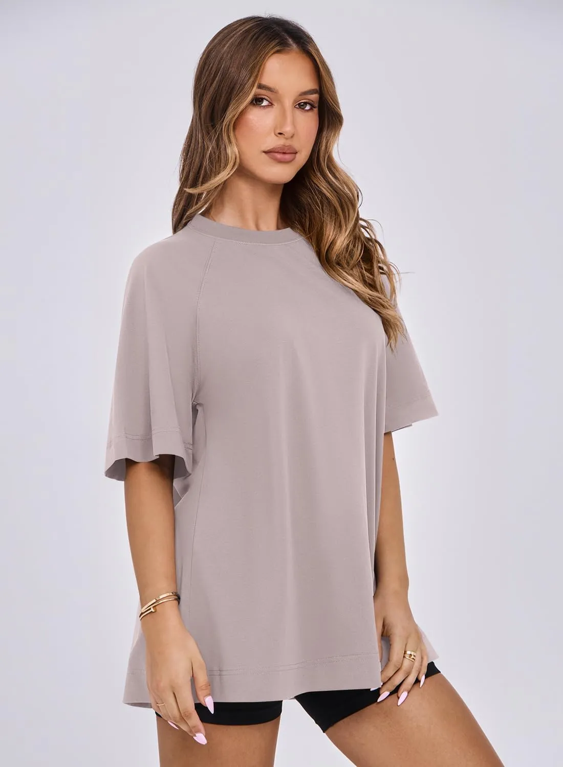 MIHOLL Womens Oversized T Shirts Short Sleeve Crewneck Summer Tops Casual Loose Basic Tees