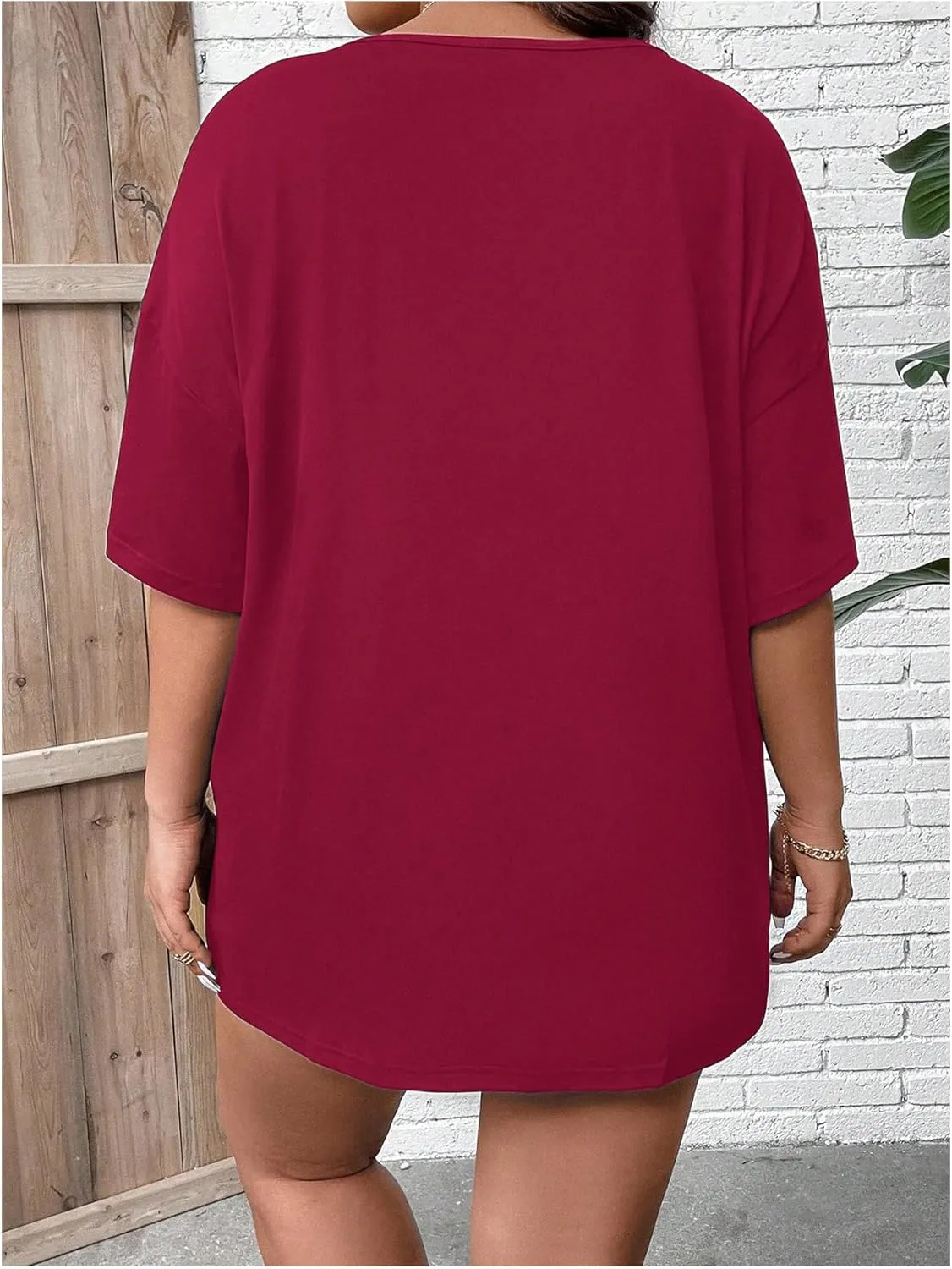 SOLY HUX Women's Plus Size Letter Graphic Tees Cut Out Deep V Neck Half Sleeve T Shirts Tops