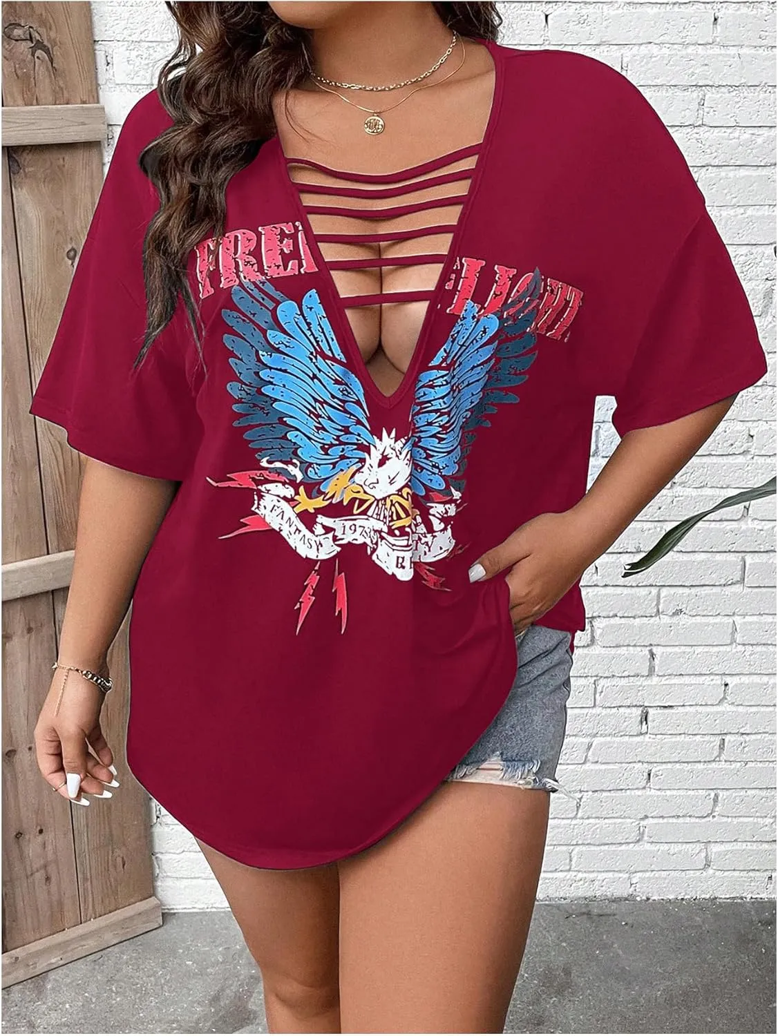 SOLY HUX Women's Plus Size Letter Graphic Tees Cut Out Deep V Neck Half Sleeve T Shirts Tops