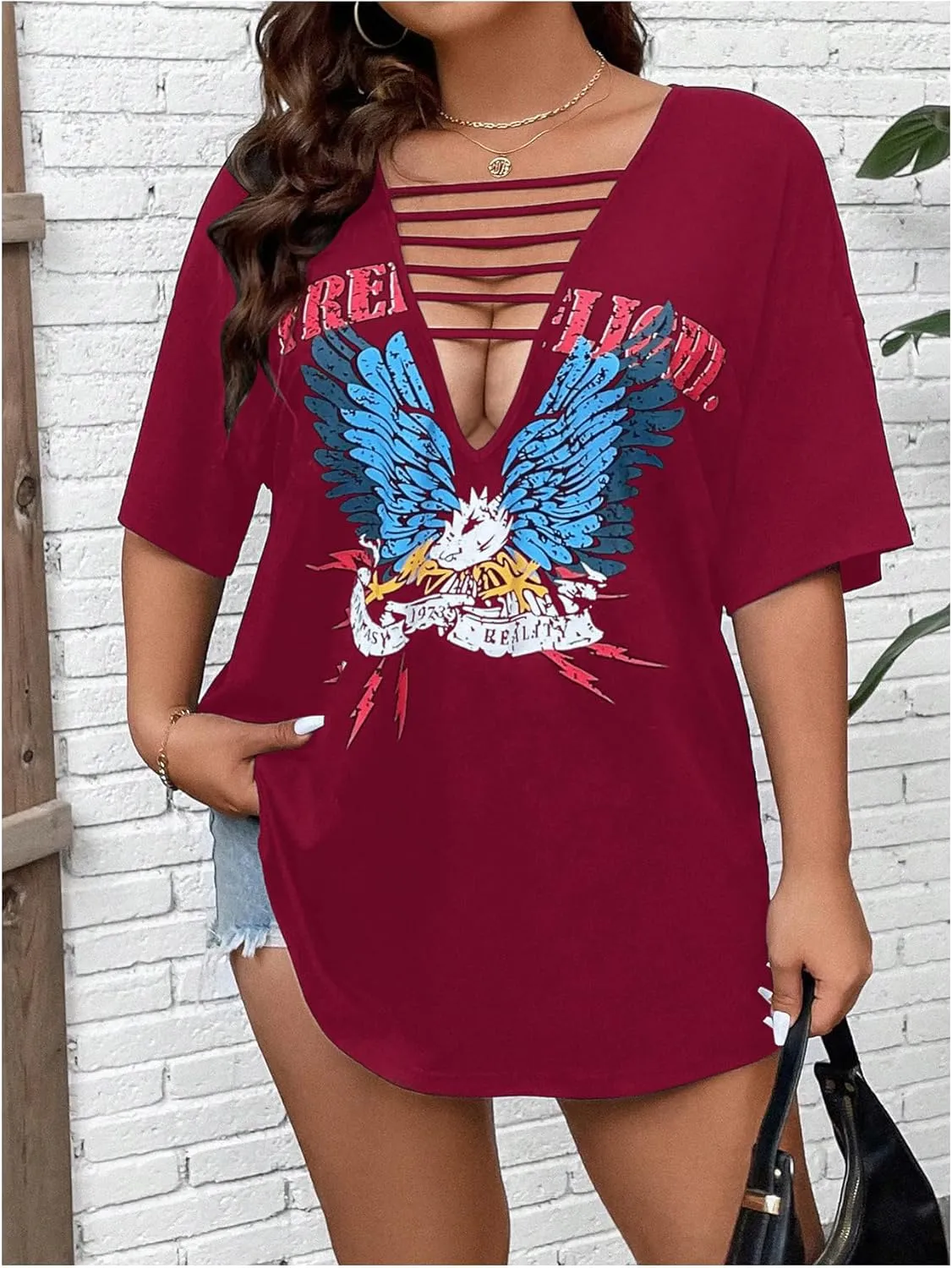 SOLY HUX Women's Plus Size Letter Graphic Tees Cut Out Deep V Neck Half Sleeve T Shirts Tops