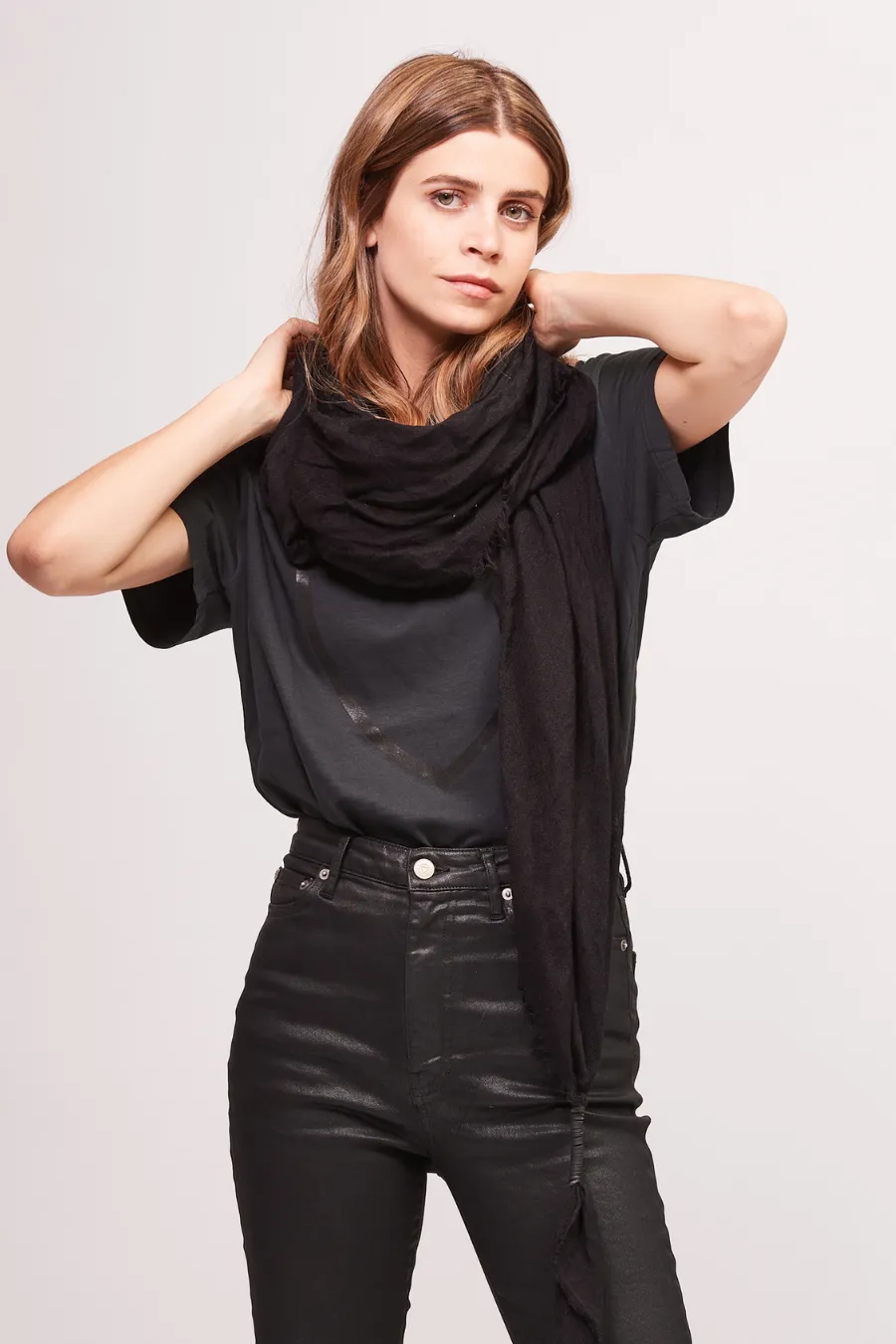 Swashy Scarf Black