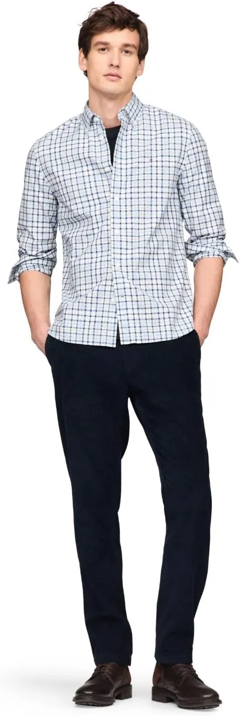 Tommy Hilfiger Long Sleeve Poplin Regular Fit, Men's Button Down Shirts, Also Available in Big and Tall