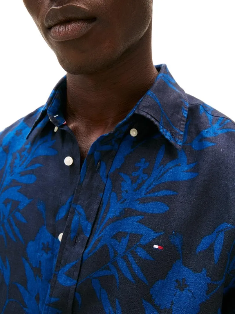 Tommy Hilfiger Men's Short Sleeve Casual Linen Button Down Shirts in Regular Fit