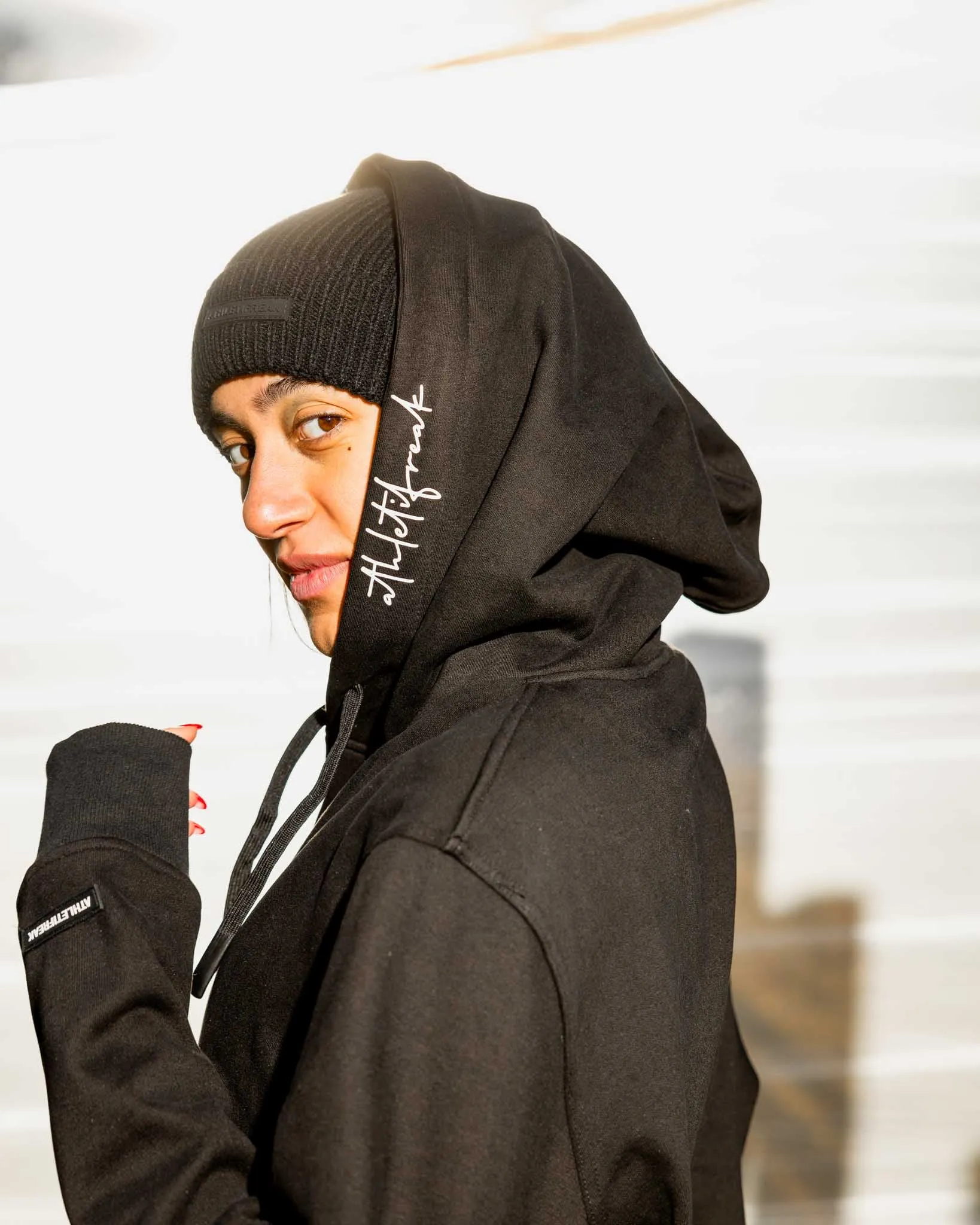[ULTRALUX] Signature Hoodies - Black