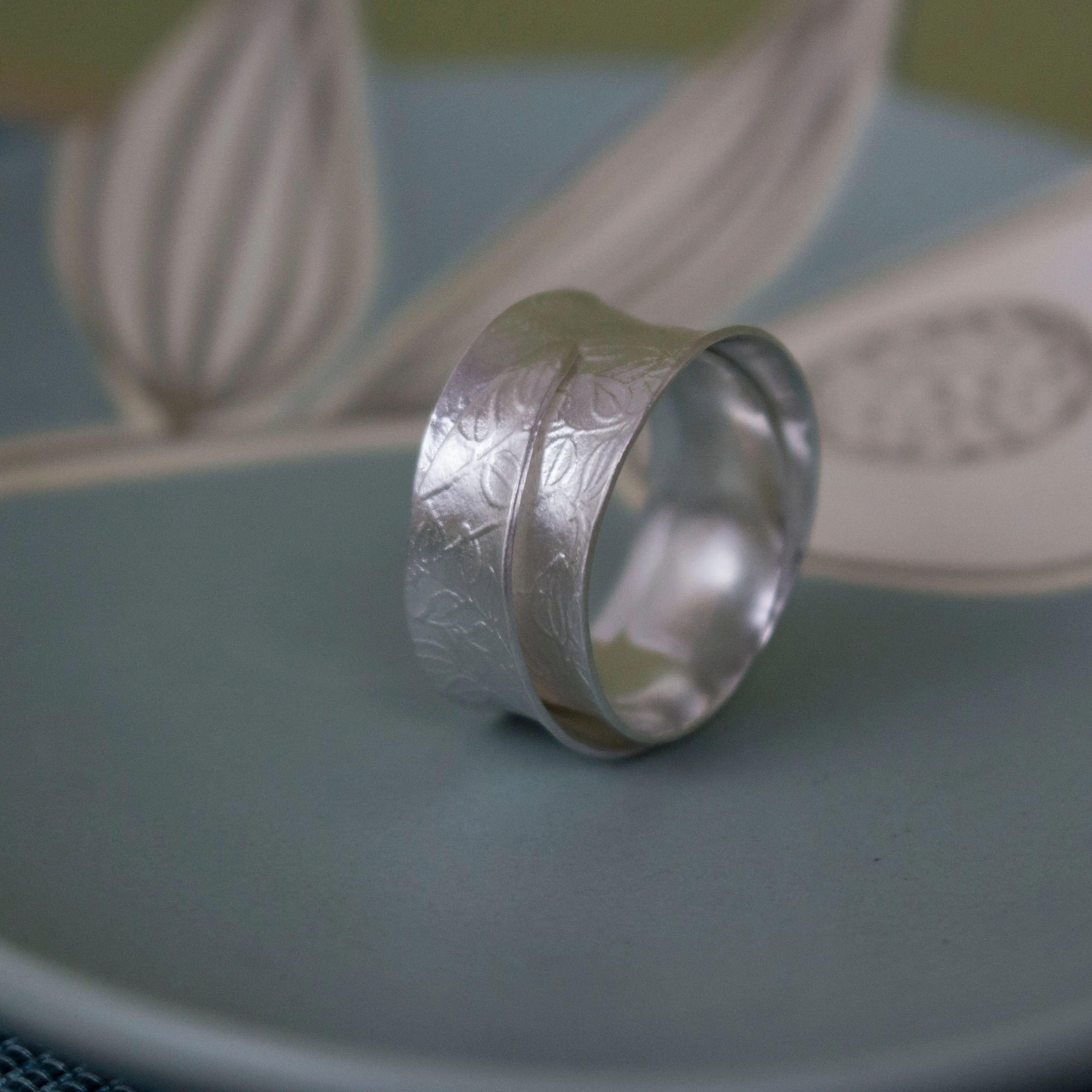 Watercolour Vines Wrapped Ring