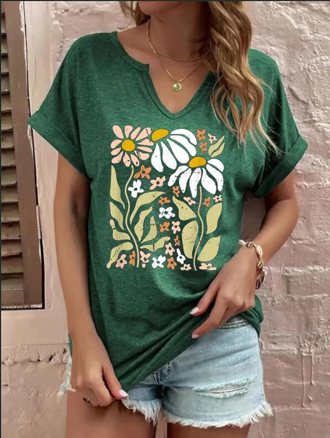 Wildflowers Shirt for Women Vintage Floral Graphic Shirts Boho Wildflowers T-Shirt Summer Nature Tee Tops