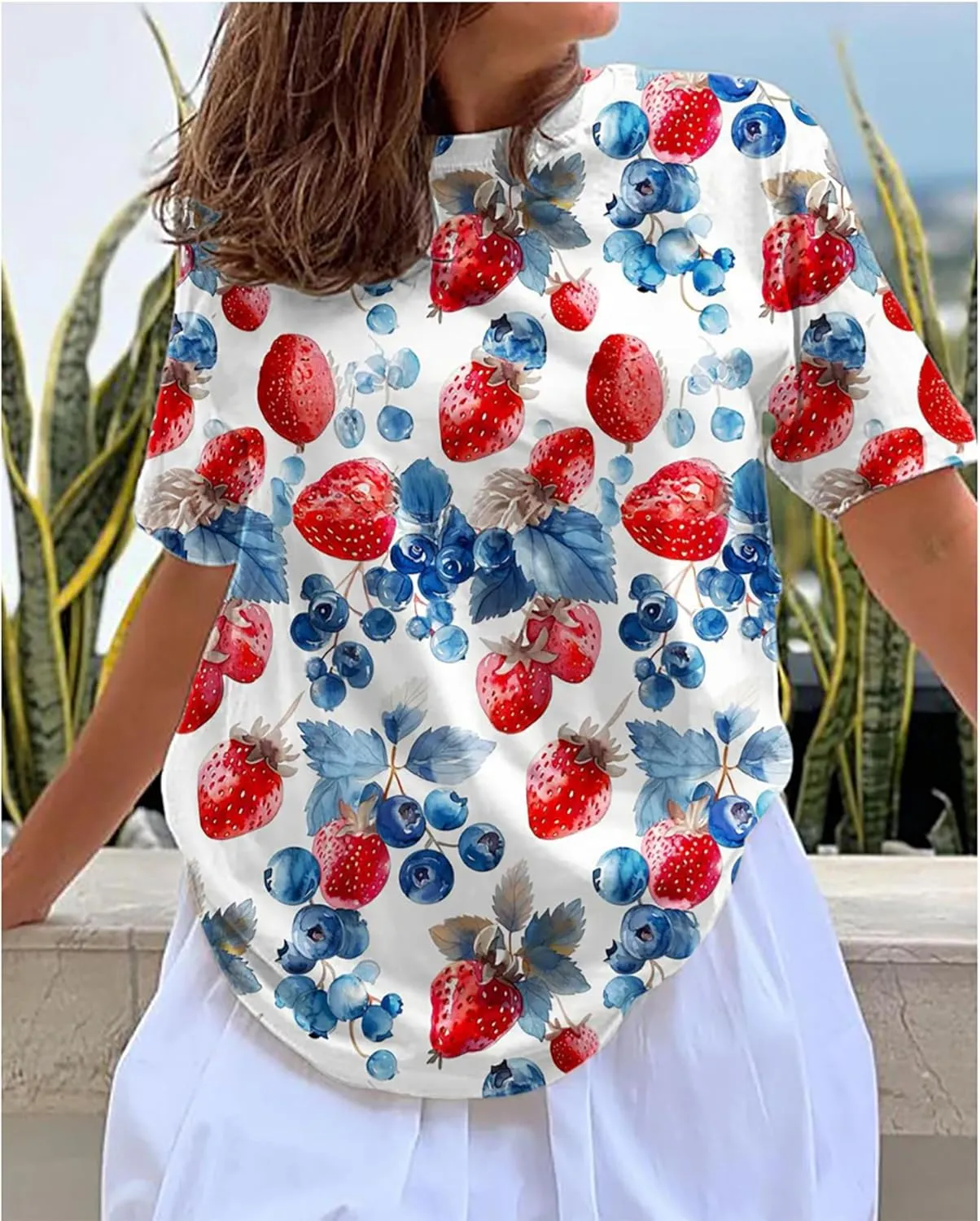 Womens Oversized T Shirts Strawberry Fruit Graphic Tees Summer Casual Loose Beach Vacation 2025 Clothes Tops