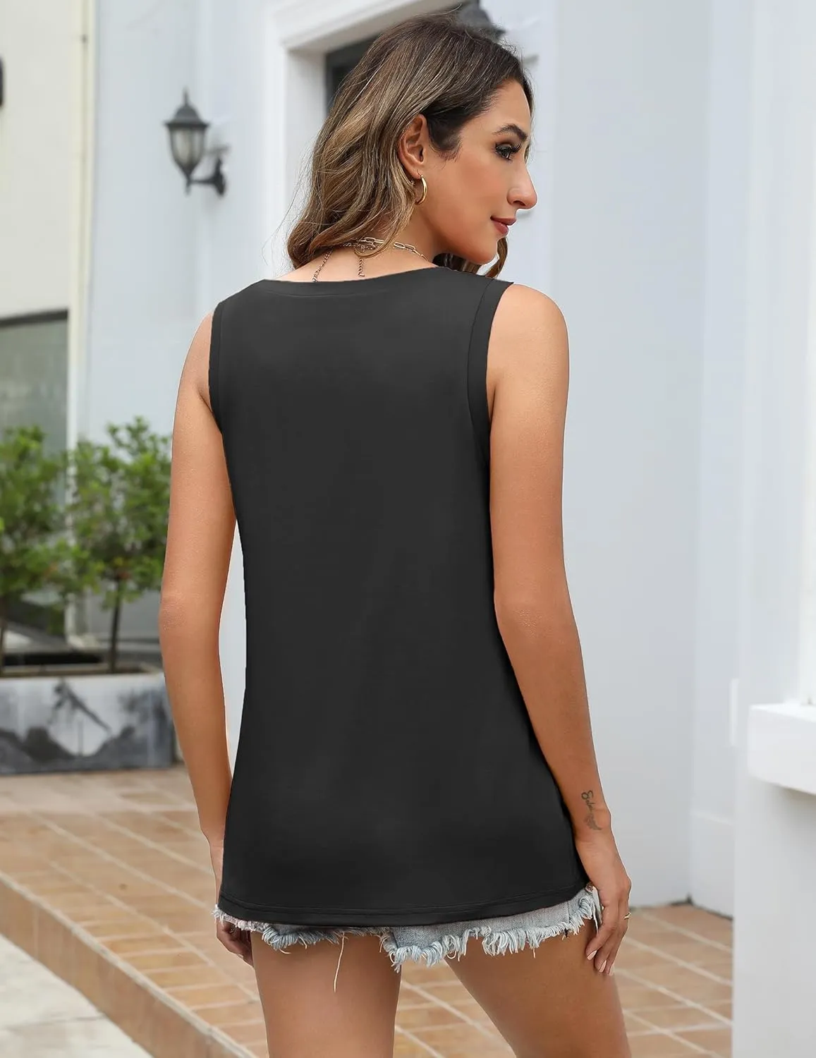 Zeagoo Women's 3 Pack Tank Tops 2025 Loose Fit High Neck Summer Top Dressy Casual Sleeveless Shirts with Pocket