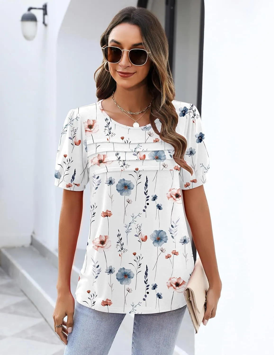 Zeagoo Womens Short Sleeve Tops Floral Boho Shirts Pleated Crewneck Summer Outfit Puff Sleeve Blouses Casual Tunic